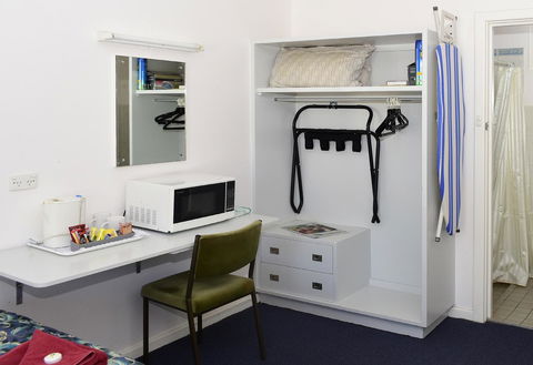 Travelway Motel - Darwin Holiday 24