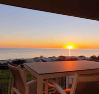 Luxurious 3 bedroom beachfront - panoramic views - Darwin Holiday