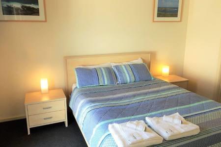 Bayview Beach House Apartment No 1 - Darwin Holiday 6