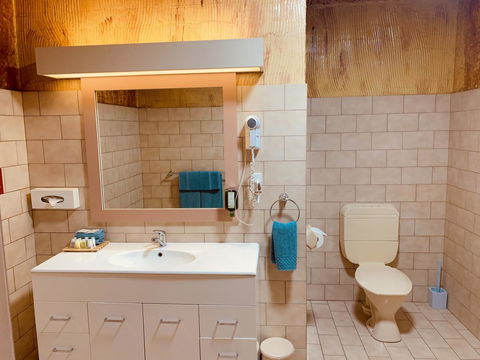 Desert Cave Hotel - Darwin Holiday 8