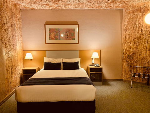Desert Cave Hotel - Darwin Holiday 10