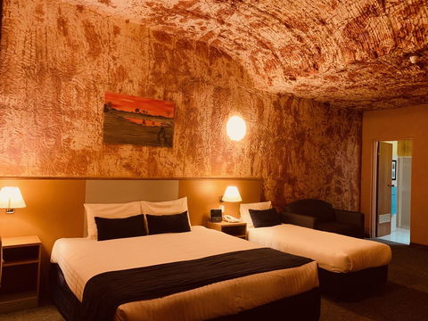 Desert Cave Hotel - Darwin Holiday 25