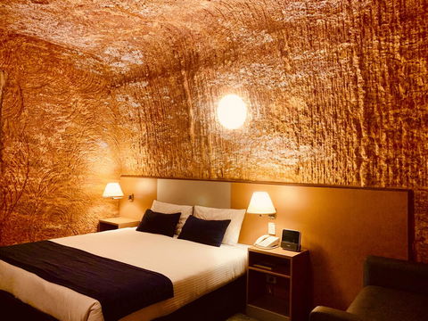 Desert Cave Hotel - Darwin Holiday 13