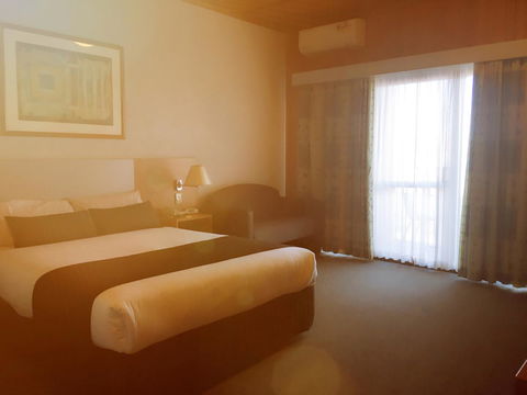 Desert Cave Hotel - Darwin Holiday 42