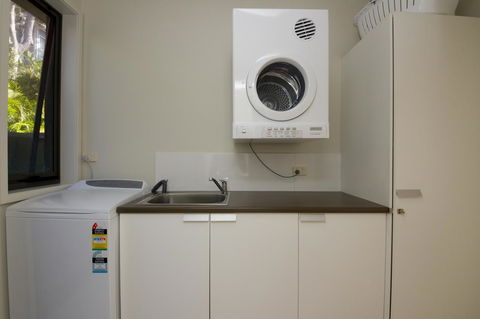 Boom 6 Boomerang Beach - Darwin Holiday 18