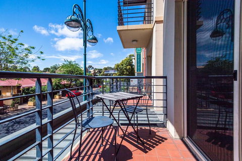 Executive 3 Bedroom Apartment + Internet + Parking - Darwin Holiday 6
