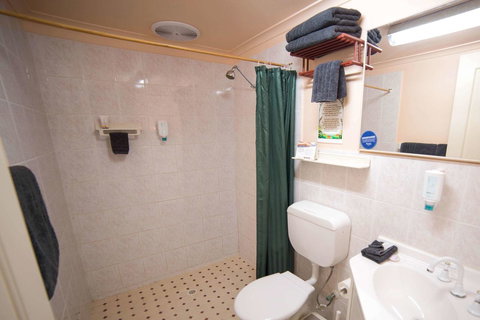 Comfort Inn Coober Pedy Experience - Darwin Holiday 7