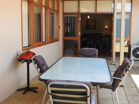 A Secret Garden - Darwin Holiday 19