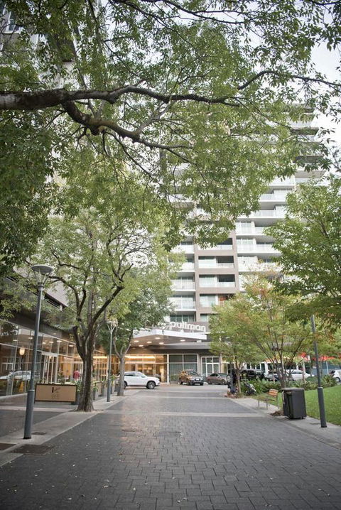 Luxury City Apt With Pool, Gym, Spa, Netflix - Darwin Holiday 26