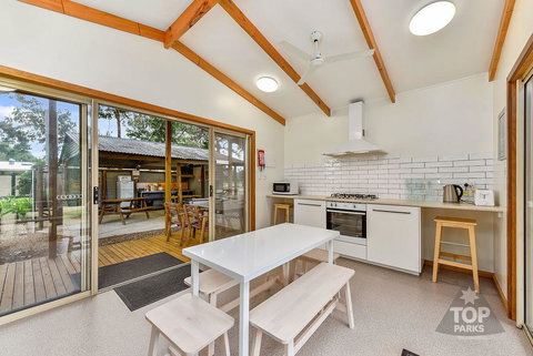 Millicent Hillview Caravan Park - Darwin Holiday 21