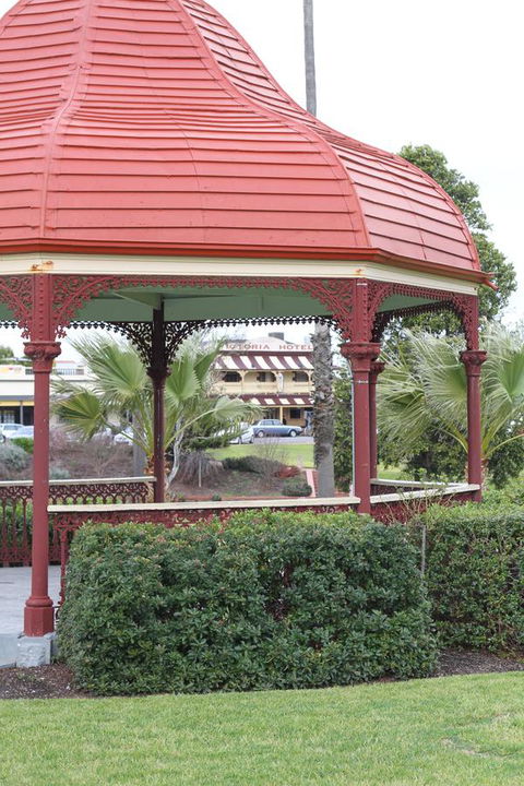 Victoria Hotel Strathalbyn - Darwin Holiday 8