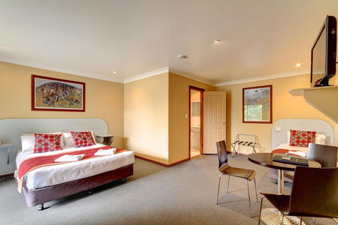 Victoria Hotel Strathalbyn - Darwin Holiday 18