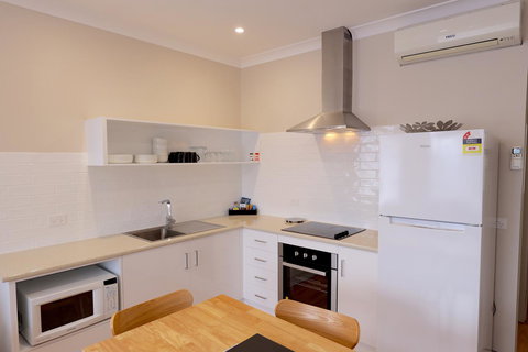 Robe Central Motel - Darwin Holiday 43