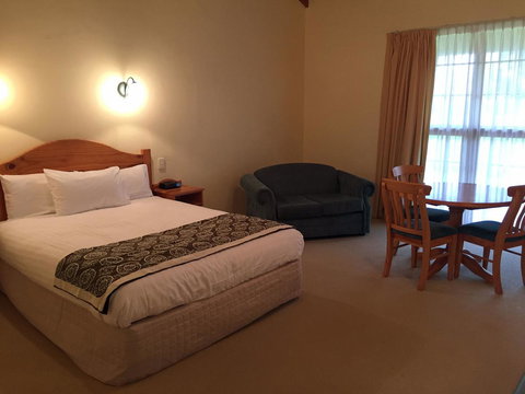 Coonawarra Place Motor Inn - Darwin Holiday 30