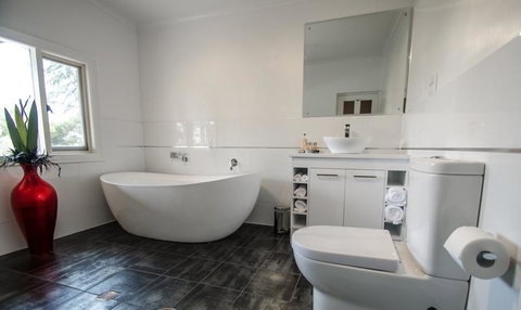 Pirathon Country Estate - Darwin Holiday 12