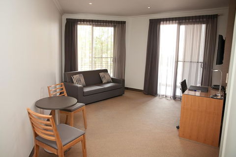 Mawson Lakes Hotel - Darwin Holiday 38