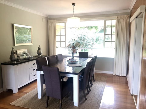 Stunning House With Beautiful Entertainment Area!! - Darwin Holiday 6