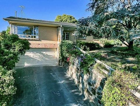 Stunning House With Beautiful Entertainment Area!! - Darwin Holiday 18