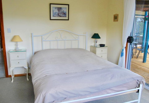 Annie\'s Balquhidder Cottage - Darwin Holiday 14