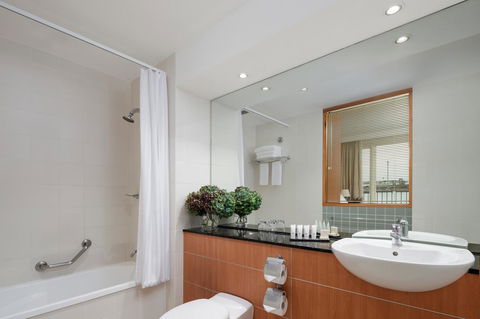 Rydges Newcastle - Darwin Holiday 20
