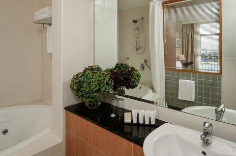 Rydges Newcastle - Darwin Holiday 15