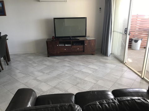Beachside & Jetty View Apartment 6 - Captain\'s Apt - Darwin Holiday 34