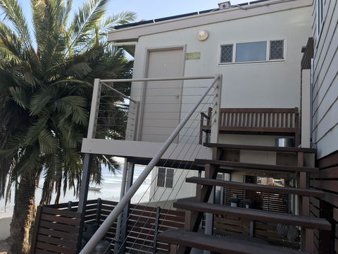 Beachside & Jetty View Apartment 6 - Captain\'s Apt - Darwin Holiday 7