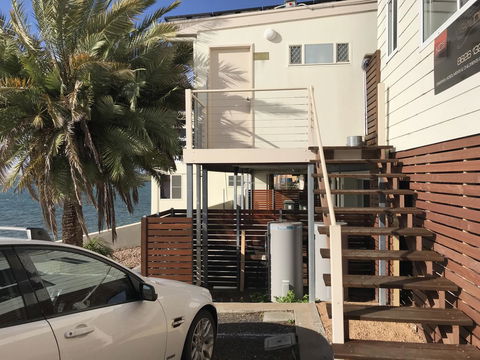 Beachside & Jetty View Apartment 6 - Captain\'s Apt - Darwin Holiday 35