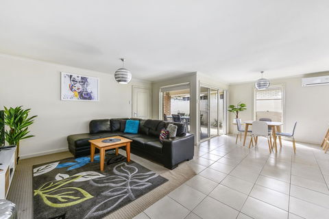 City Fringe Apartment B, Mount Gambier - Darwin Holiday 4