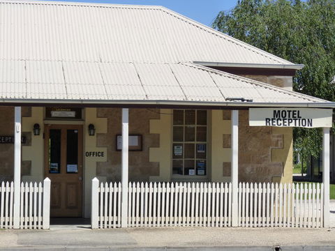 Coonawarra Motor Lodge - Darwin Holiday 5