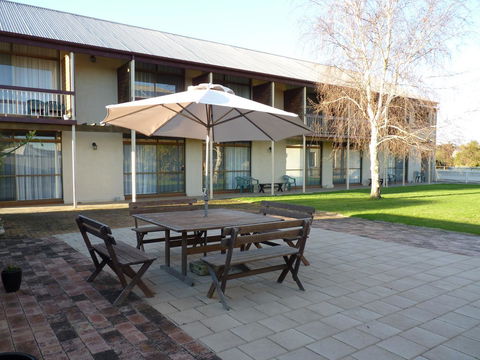 Coonawarra Motor Lodge - Darwin Holiday 3