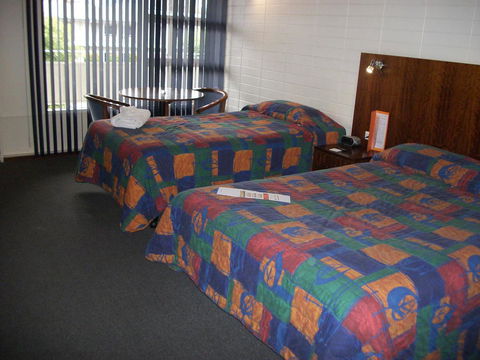 HotelMOTEL Adelaide - Darwin Holiday 4
