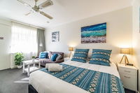 Aqua Waves Glenelg Central Studios