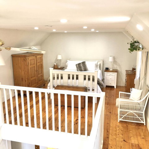 Aldgate Creek Cottage Bed And Breakfast - Darwin Holiday 1