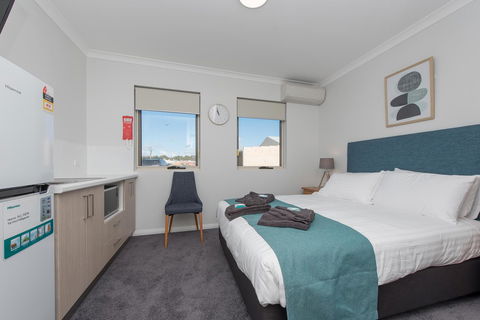 Jurien Bay Motel Apartments - Darwin Holiday 26