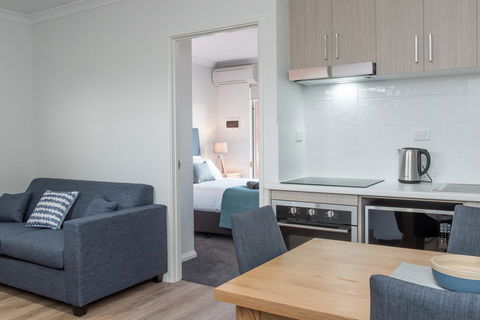 Jurien Bay Motel Apartments - Darwin Holiday 13
