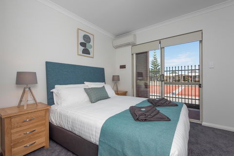 Jurien Bay Motel Apartments - Darwin Holiday 3