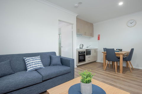Jurien Bay Motel Apartments - Darwin Holiday 6