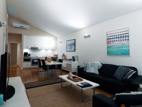 Villa Sedici @ Cape Villas Dunsborough - Darwin Holiday 0