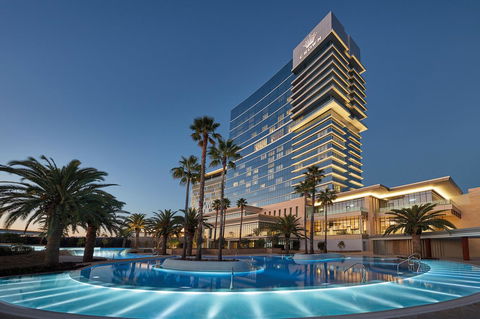 Crown Towers Perth - Darwin Holiday 0