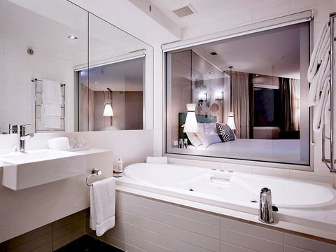 Crown Promenade Perth - Darwin Holiday 4