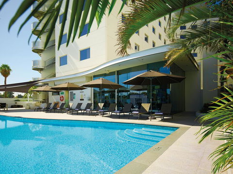 Crown Promenade Perth - Darwin Holiday 5