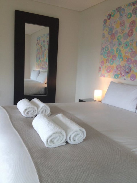 The Roozen Residence - Darwin Holiday 24