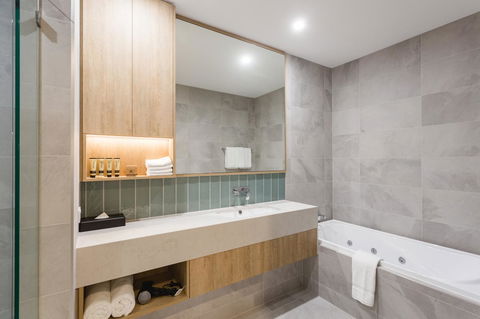 Ingot Hotel Perth, Ascend Hotel Collection - Darwin Holiday 24