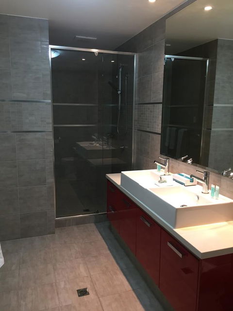 Parklane Apartments - Darwin Holiday 11