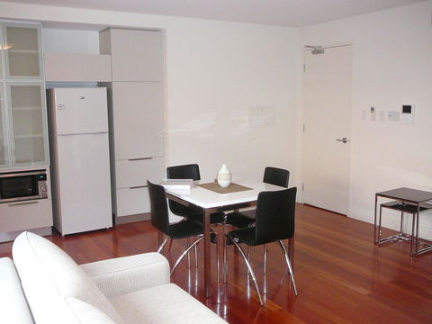 Parklane Apartments - Darwin Holiday 24