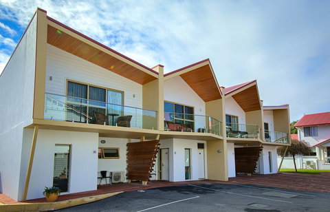 Pelicans Albany Middleton Beach - Darwin Holiday 1