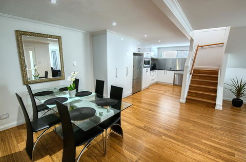 Pelicans Albany Middleton Beach - Darwin Holiday 13