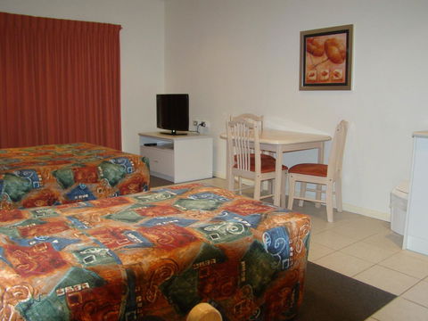Dunsborough Central Motel - Darwin Holiday 19