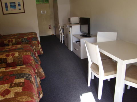 Dunsborough Central Motel - Darwin Holiday 9